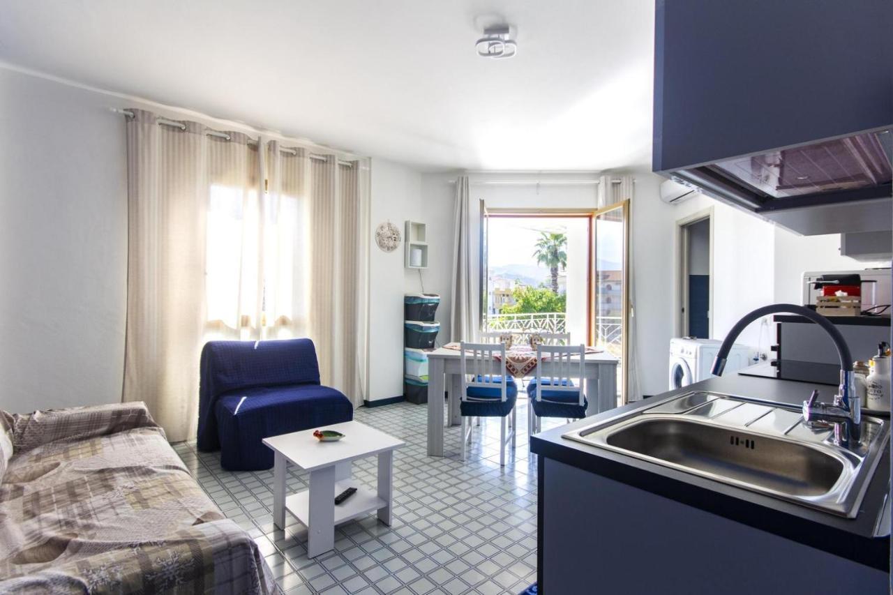 Recanati Seaside Apartment Giardini-Naxos Extérieur photo